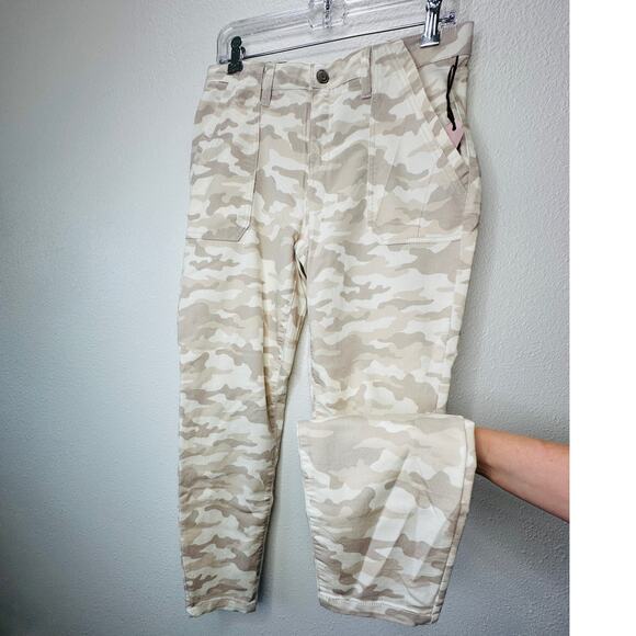 NWT Knox Rose Tan Army Camo Print Skinny Mid Rise Ankle Jean 10 - Picture 4 of 14